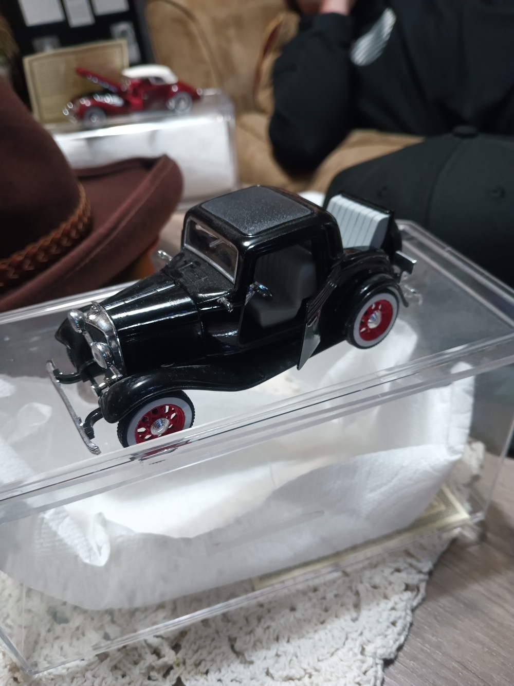 Black Vintage Model Car Decorative Figurine